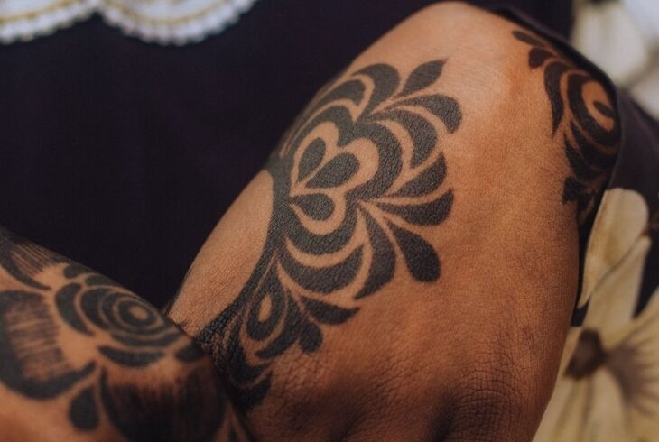 Como cuidar da tatuagem: guia completo para Moema, Pinheiros e Vila Mariana