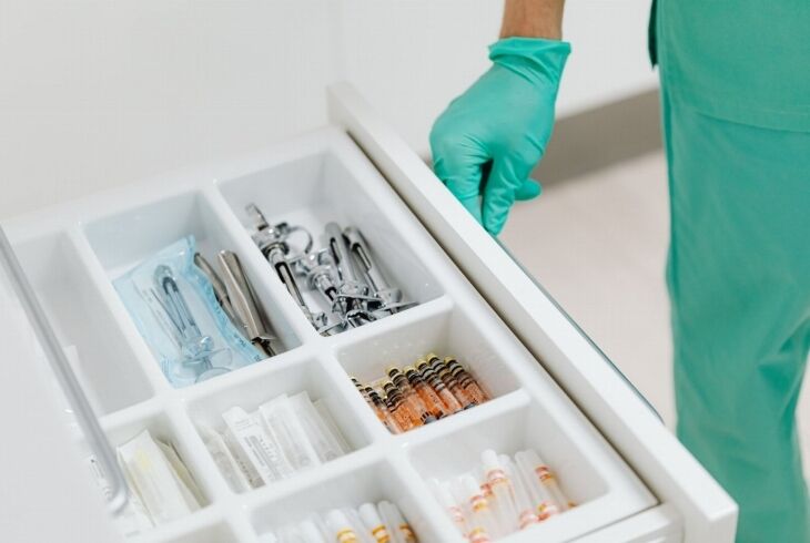 Consumidor busca confiança e higiene: comparativo de estúdios de piercing em SP