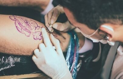 Como escolher um estúdio de tatuagem em SP após as novas regras da Anvisa