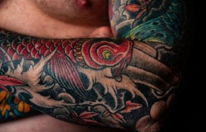 Tatuagem de flores e japonesa em São Paulo: guia para escolher estilo e artista